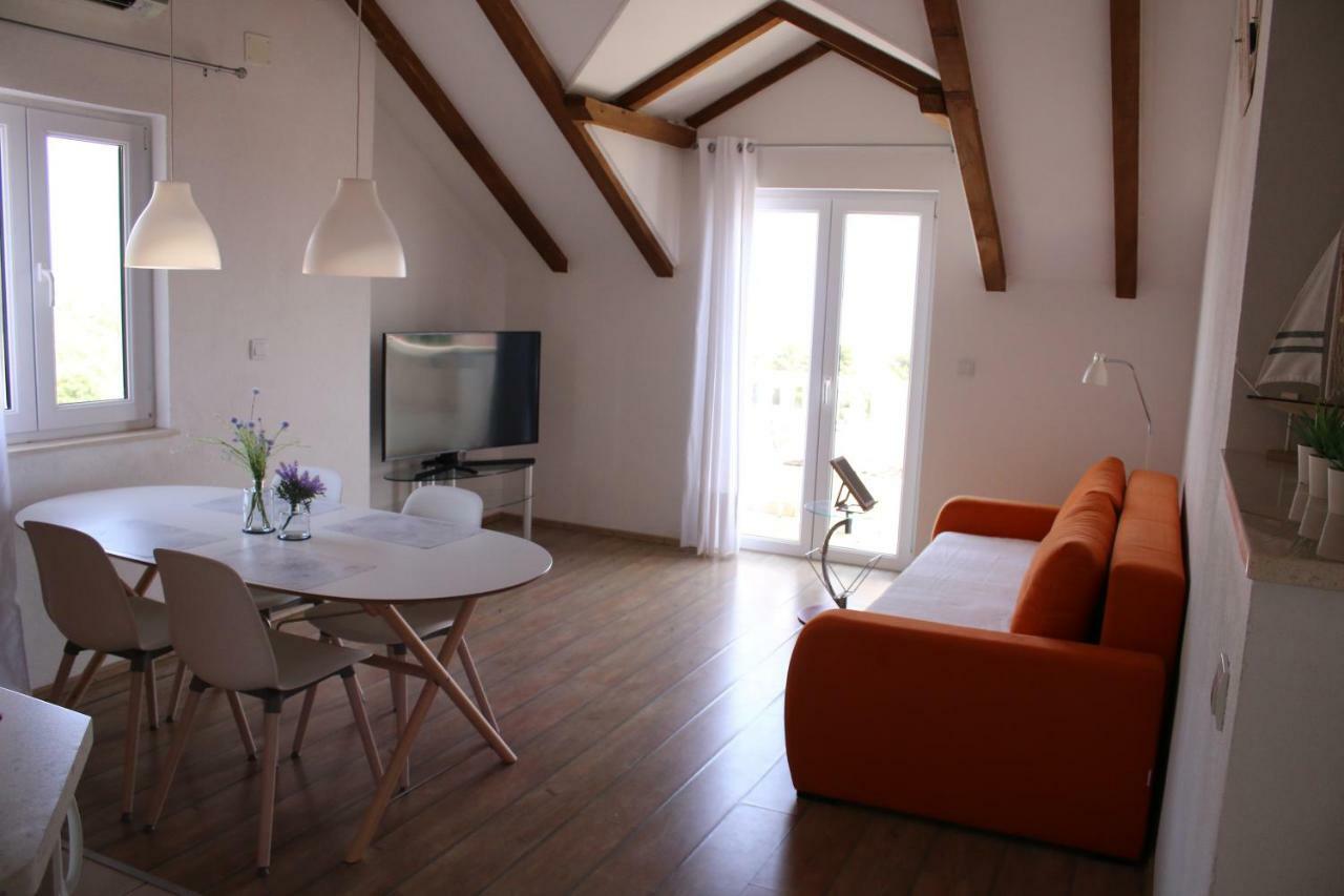 Liliana Bol Apartment With Wonderful Sea View Near The Beaches Luaran gambar